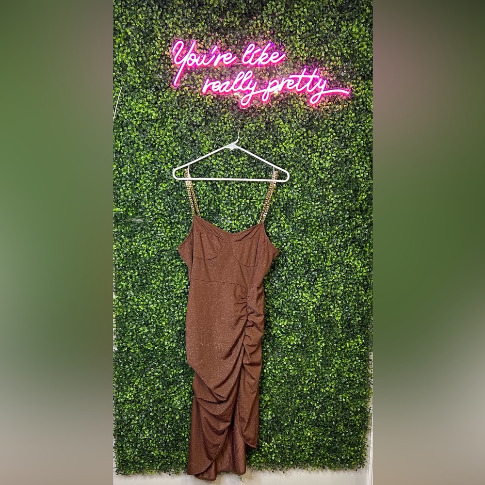 Long tight glitter brown dress with gold straps cider brand size XL NWT